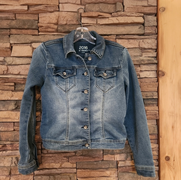 Jeans Jacket (stretchy) - Picture 2 of 6